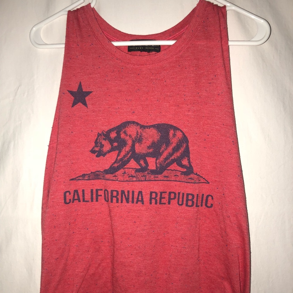 Red California tank